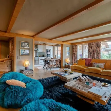 Cozy 3 Bedroom In Central Apartmán Gstaad