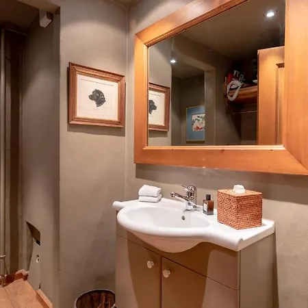 Cozy 3 Bedroom In Central Apartmán